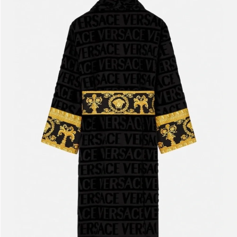Versace elegant black